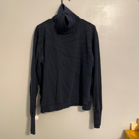 RTH Turtleneck - Picture 1 of 1